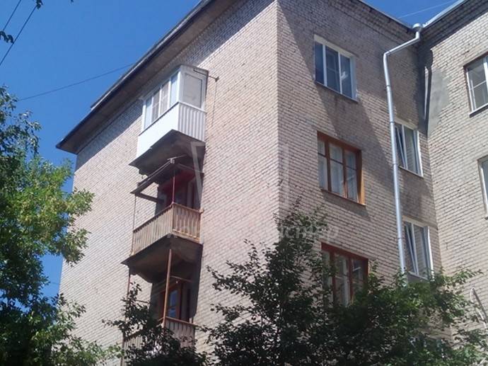 Было выполнено остекление квартиры и балкона под ключ [улица Богунская, 9]